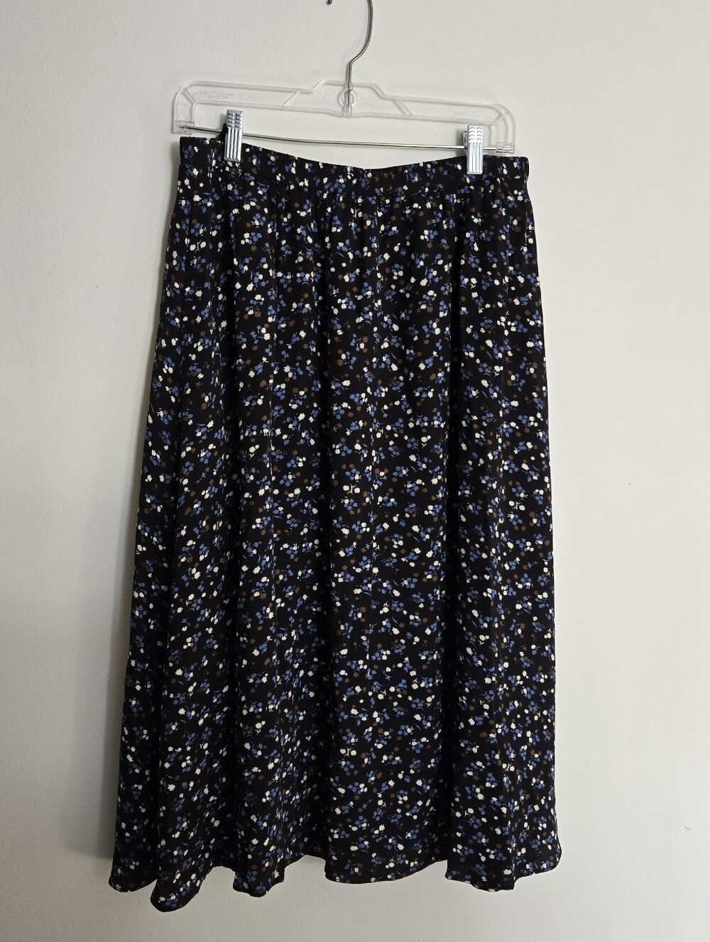 Uniqlo Floral Midi Skirt